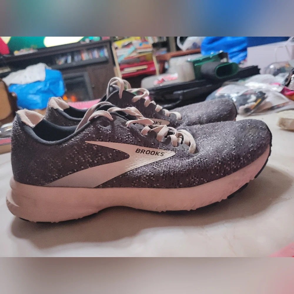 Brooks Launch Athletic Women's Shoes Size 10.5‎